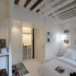 Studio met een Queen Size Bed